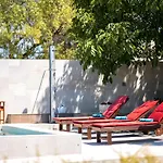 Sunset Garden With Private Pool Vrsi