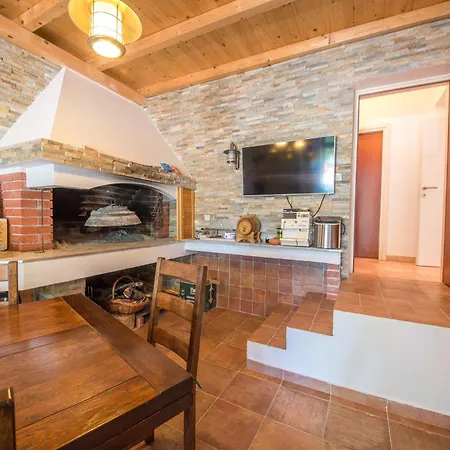 Tatil Evi Sunset Garden Villa With Private Pool Vrsi