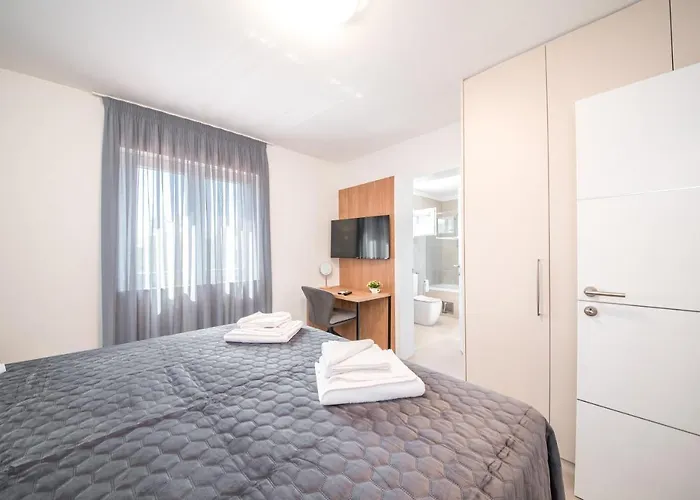 Sunset Garden Villa With Private Pool