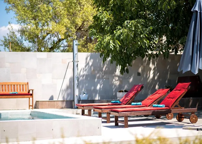 Sunset Garden Villa With Private Pool 沃希
