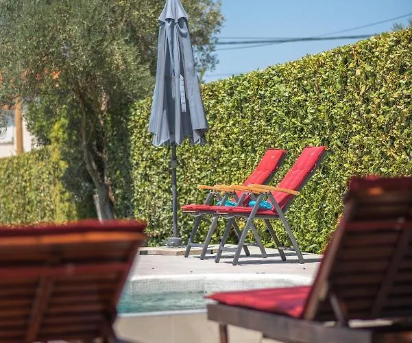 Tatil Evi Sunset Garden Villa With Private Pool *