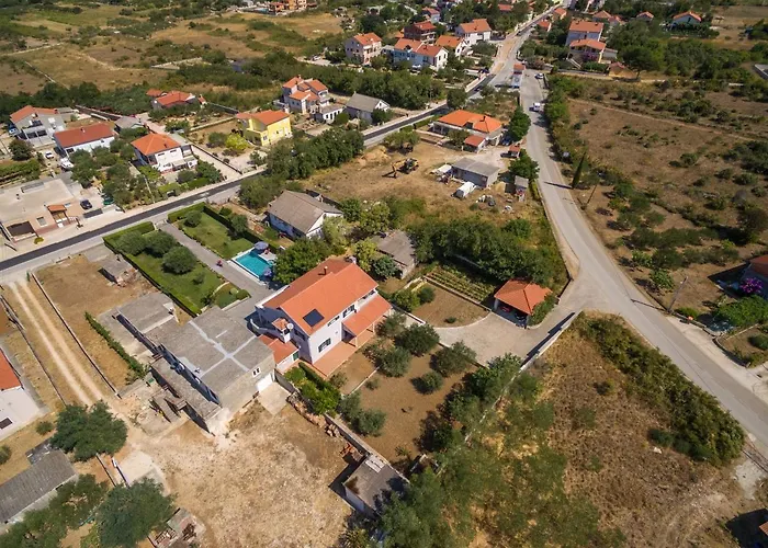 Tatil Evi Sunset Garden Villa With Private Pool