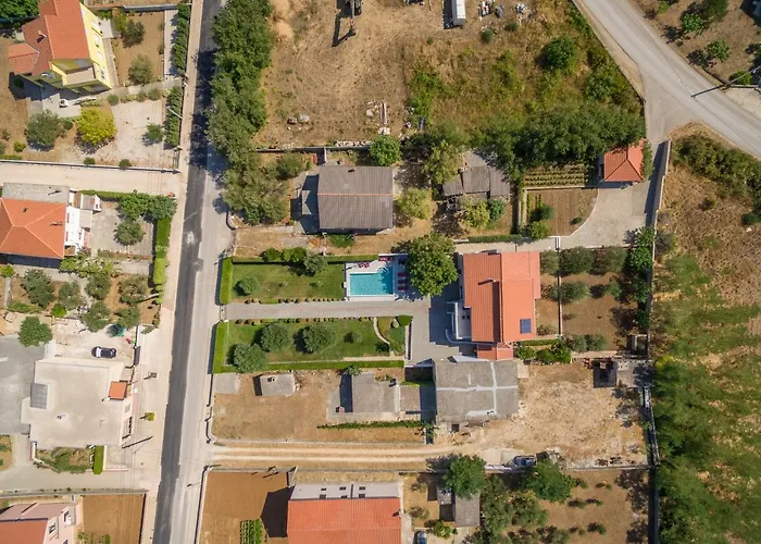 Sunset Garden Villa With Private Pool Tatil Evi *