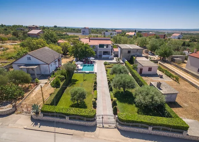 Sunset Garden Villa With Private Pool Vrsi