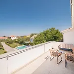 度假居 Sunset Garden With Private Pool 沃希